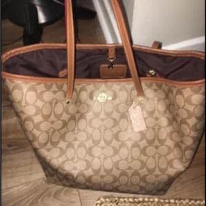 Coach tote